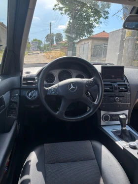 Mercedes-Benz C 220, снимка 4