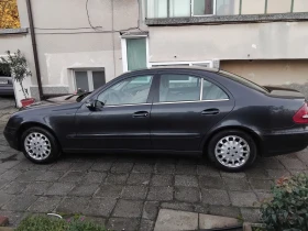 Mercedes-Benz E 220 W 211, снимка 12