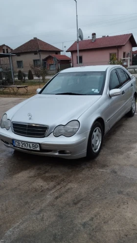 Mercedes-Benz C 220, снимка 5