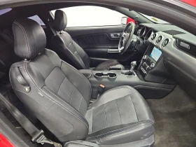 Ford Mustang Обдух* Kожа* Ambient* Голямата Навигация* CarPay* - 27500 лв. - 61791977 12
