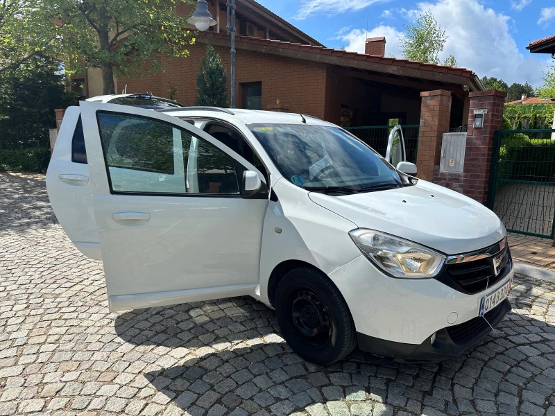 Dacia Lodgy Гас/Бензин, снимка 8 - Автомобили и джипове - 47536816