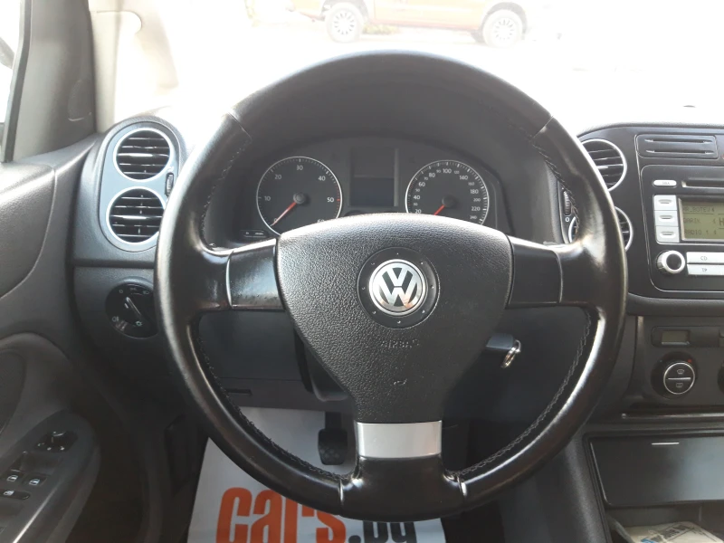 VW Golf Plus 1.9TDI* 105k.c* ОТЛИЧЕН * , снимка 10 - Автомобили и джипове - 47123665