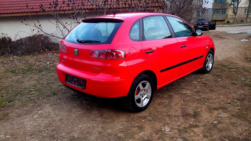 Seat Ibiza 1.2i , снимка 6 - Автомобили и джипове - 48132213