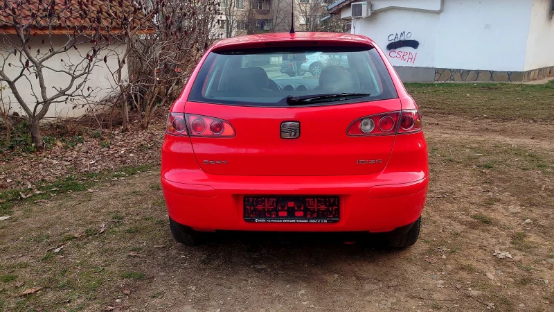 Seat Ibiza 1.2i , снимка 5 - Автомобили и джипове - 48132213