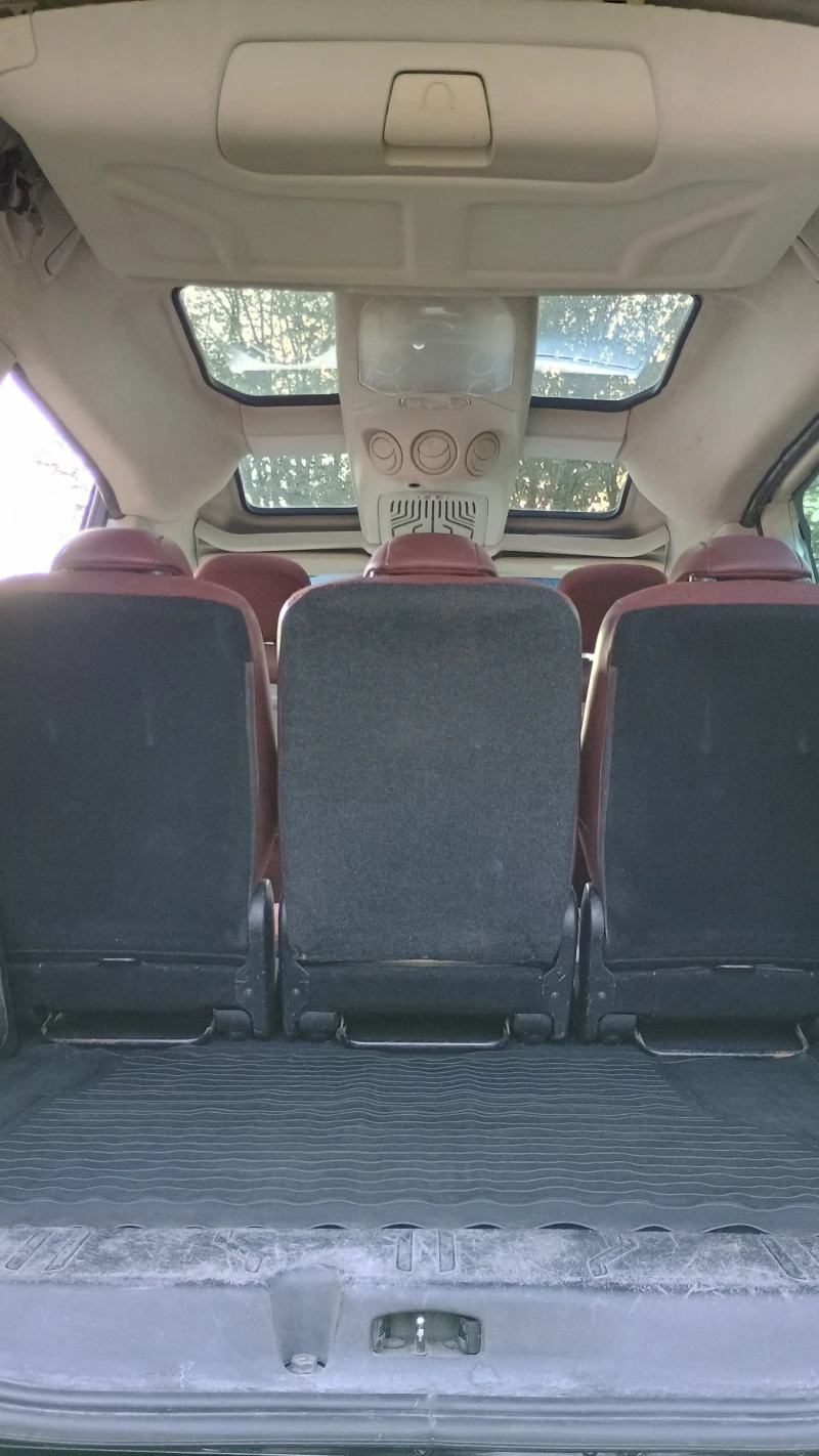 Citroen Berlingo 1.6 Hdi Multispace, снимка 10 - Автомобили и джипове - 52304337