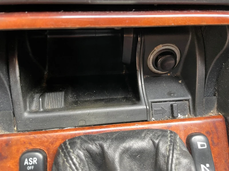 Mercedes-Benz CLK, снимка 13 - Автомобили и джипове - 52509820