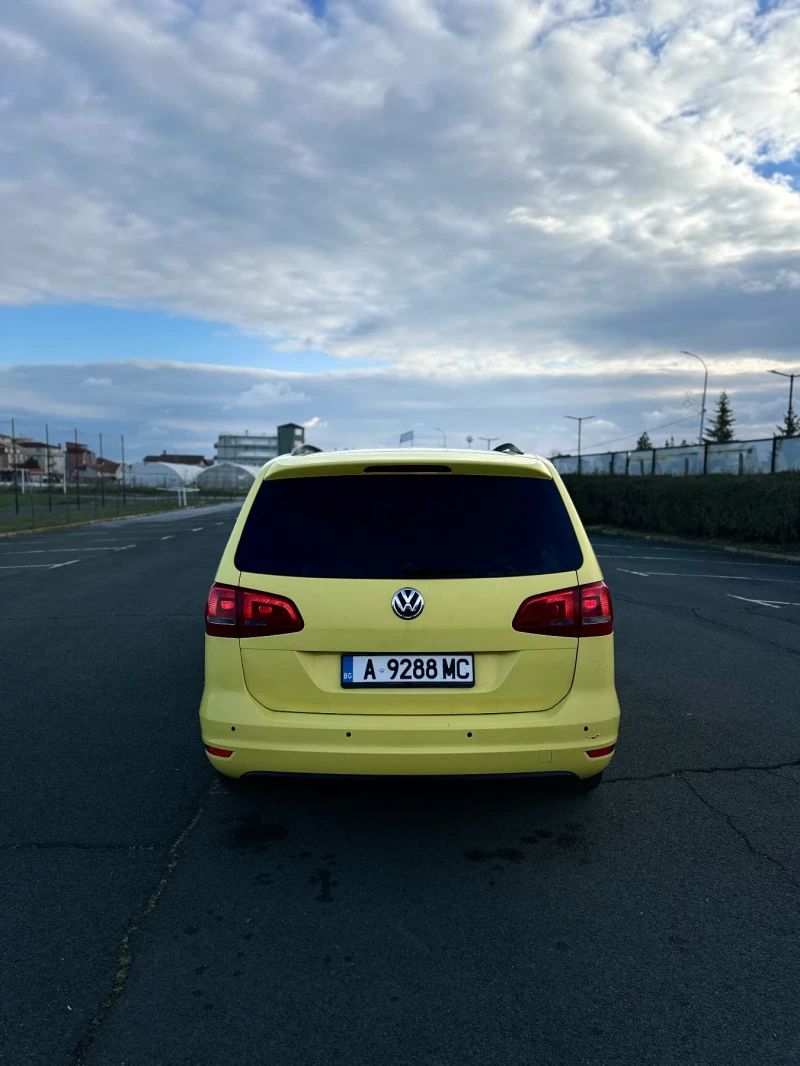 VW Sharan 2.0 TDI, снимка 5 - Автомобили и джипове - 52920173