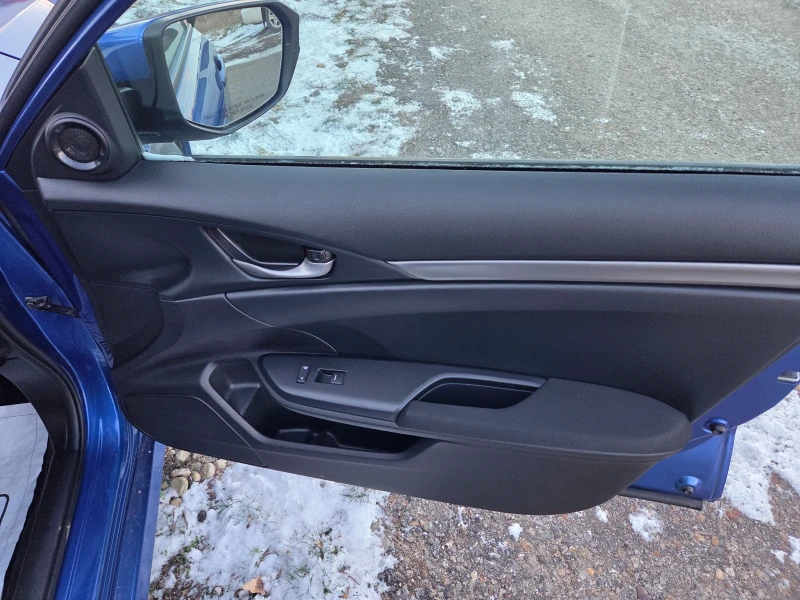 Honda Civic 1.5 turbo , снимка 17 - Автомобили и джипове - 53086939