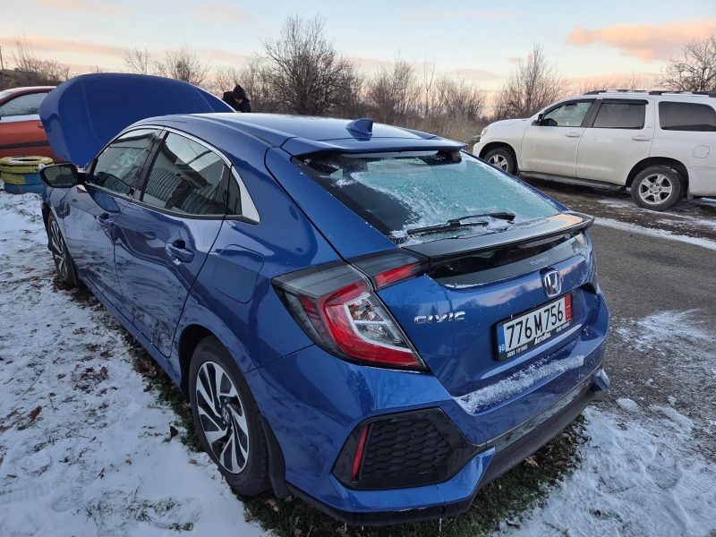Honda Civic 1.5 turbo , снимка 8 - Автомобили и джипове - 53086939