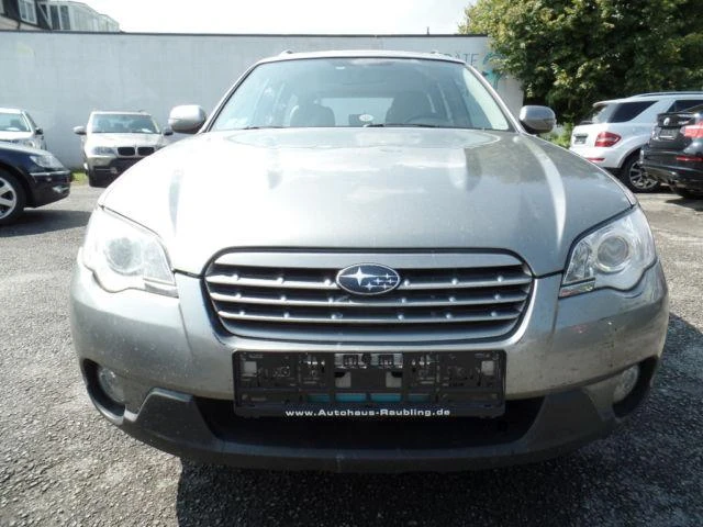 Subaru Outback 2.5, снимка 2 - Автомобили и джипове - 8332907