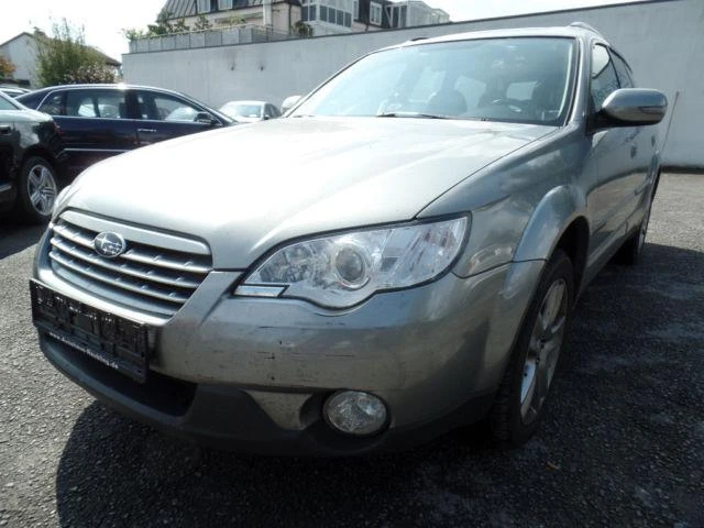 Subaru Outback 2.5, снимка 3 - Автомобили и джипове - 8332907