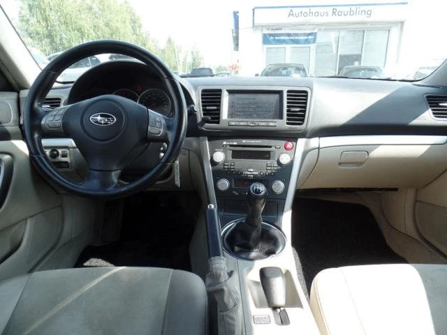 Subaru Outback 2.5, снимка 6 - Автомобили и джипове - 8332907