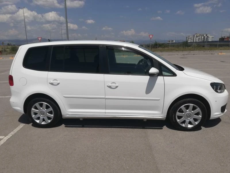 VW Touran 2.0.DSG.140k., снимка 5 - Автомобили и джипове - 38574645