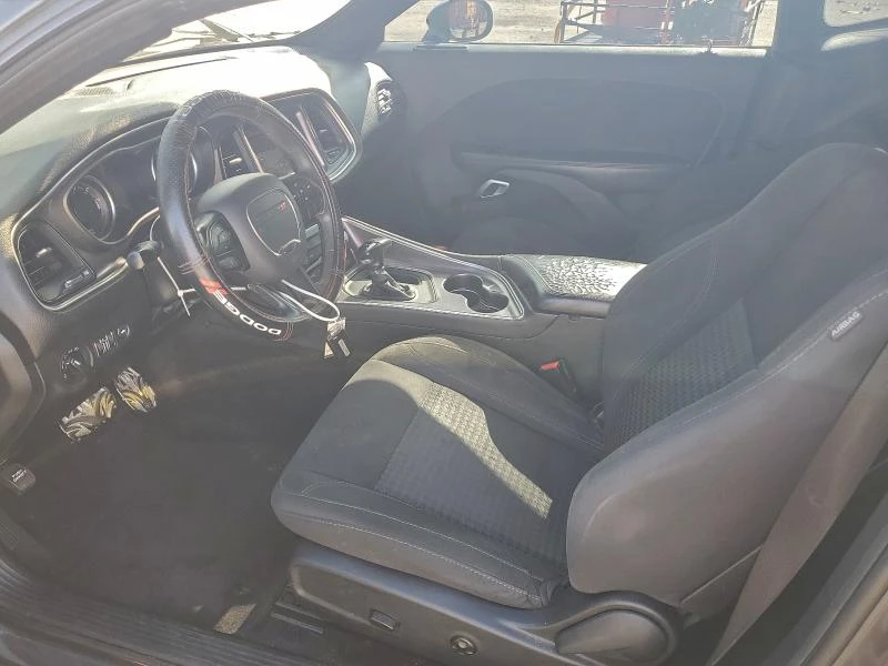 Dodge Challenger 3.6L 6 Rear-wheel drive, снимка 10 - Автомобили и джипове - 52860471