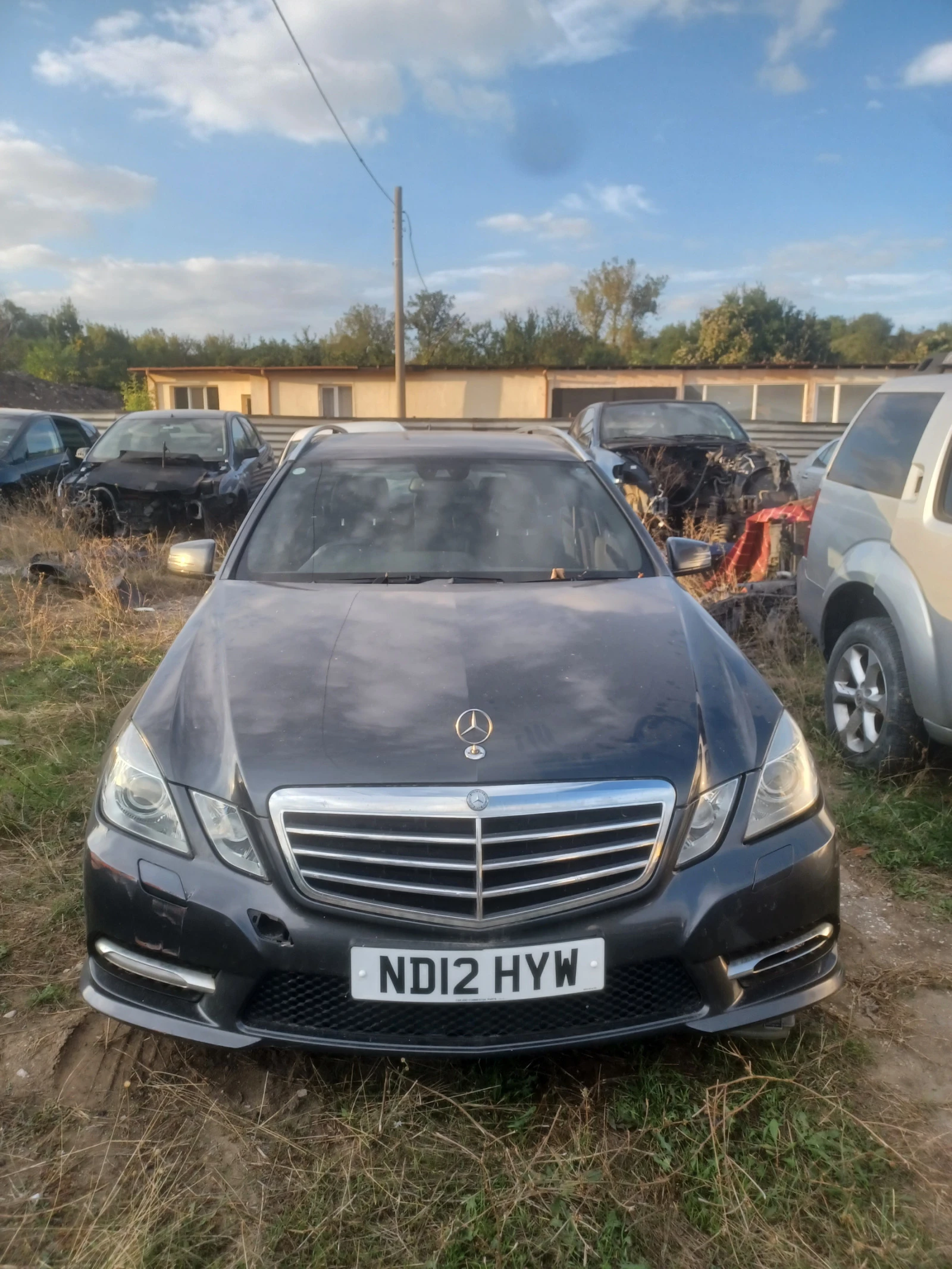 Mercedes-Benz E 250 AMG пакет, снимка 1