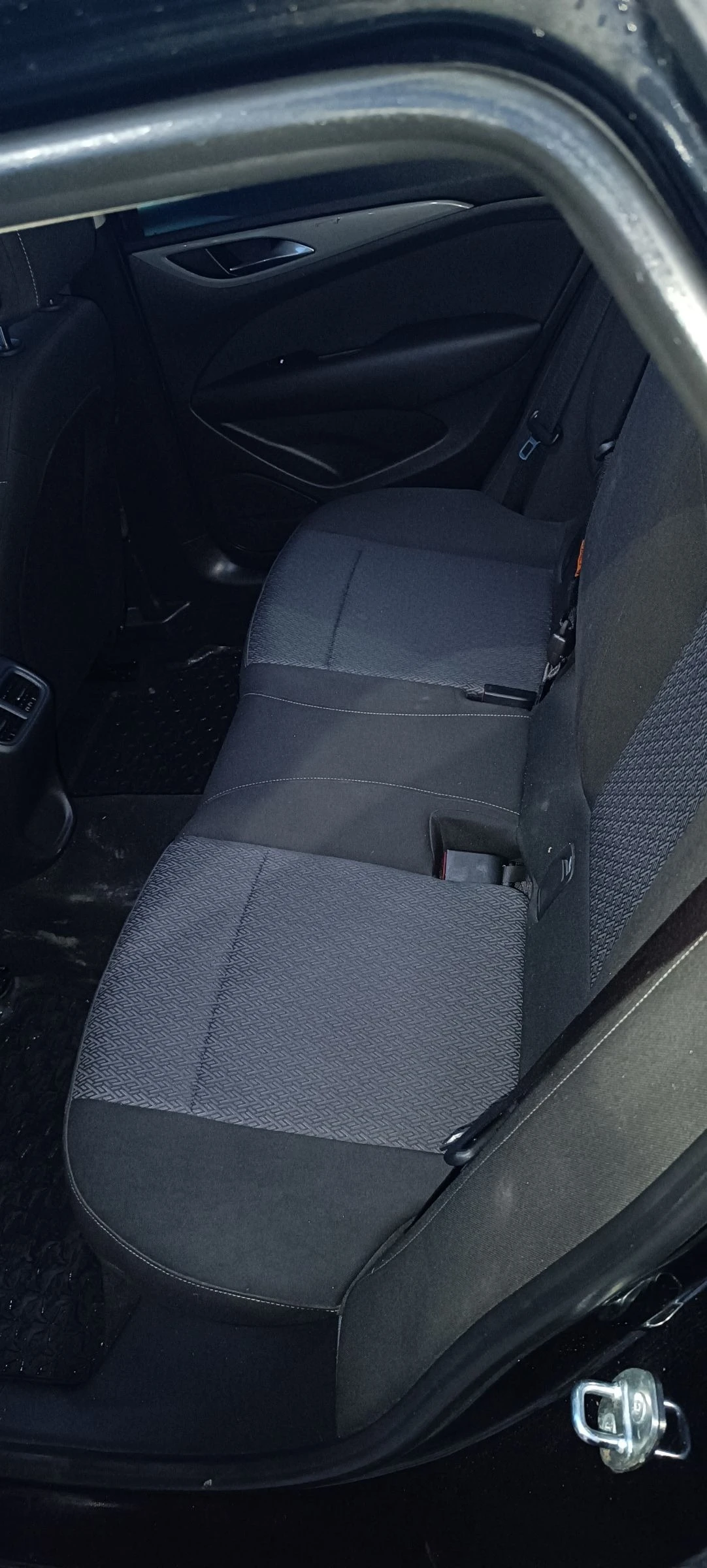 Opel Insignia Sports Tourer 1.6 CDTI 136 �.�. EURO 6 | Mobile.bg � ����������� 15