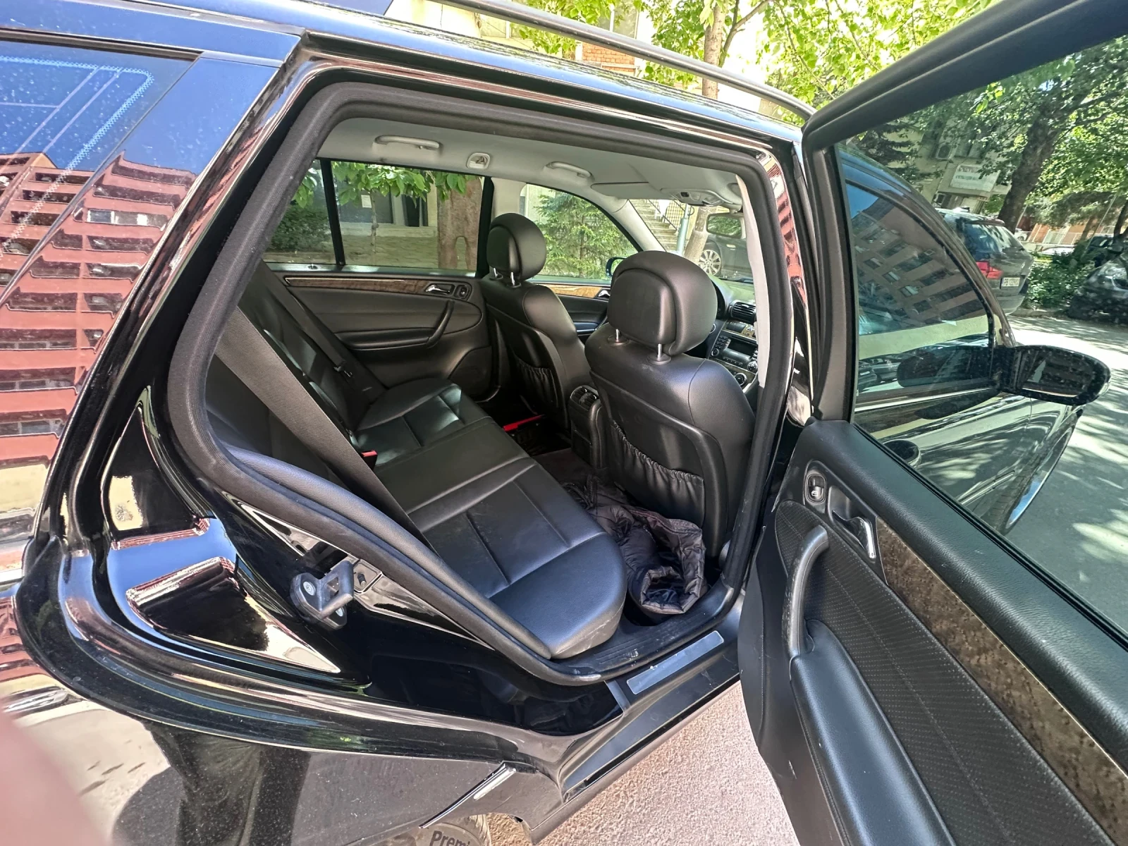 Mercedes-Benz C 320 Avangarde  - изображение 9