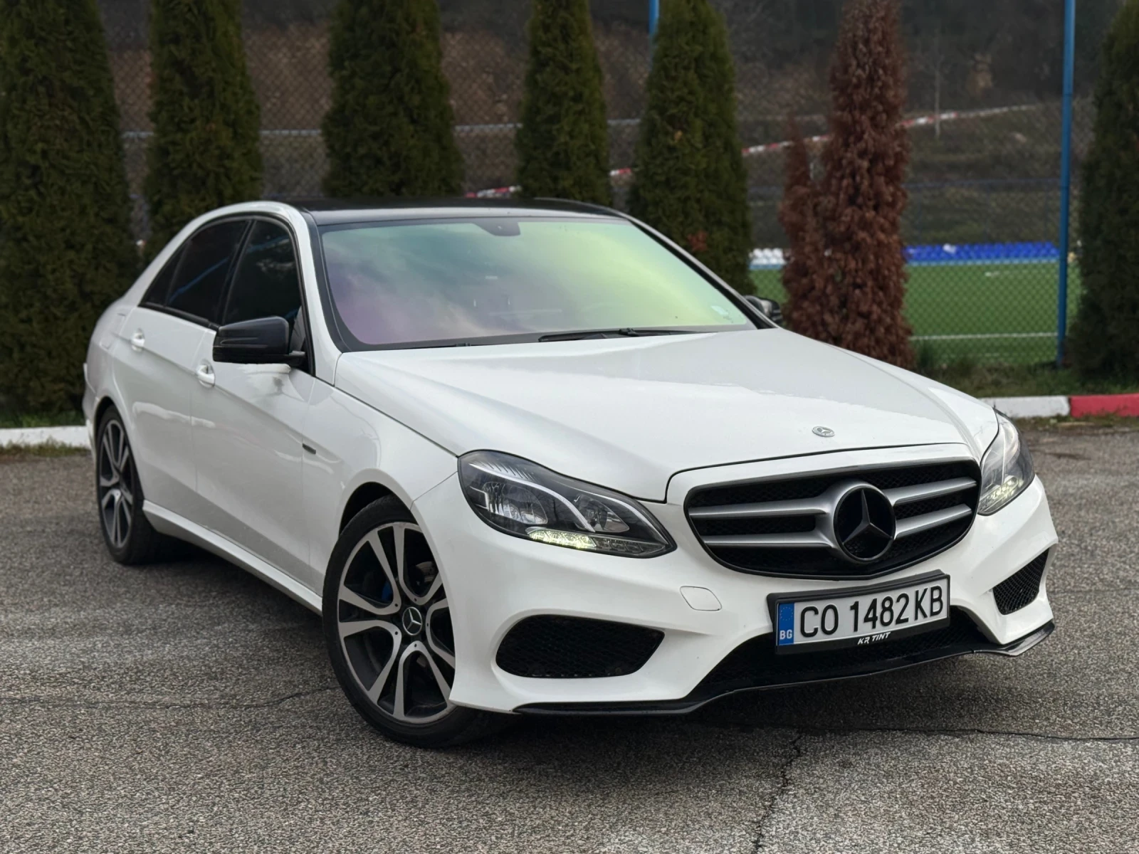 Mercedes-Benz E 220 AMG pack* ���������* ������* �����������* ��� ���� | Mobile.bg � ����������� 1