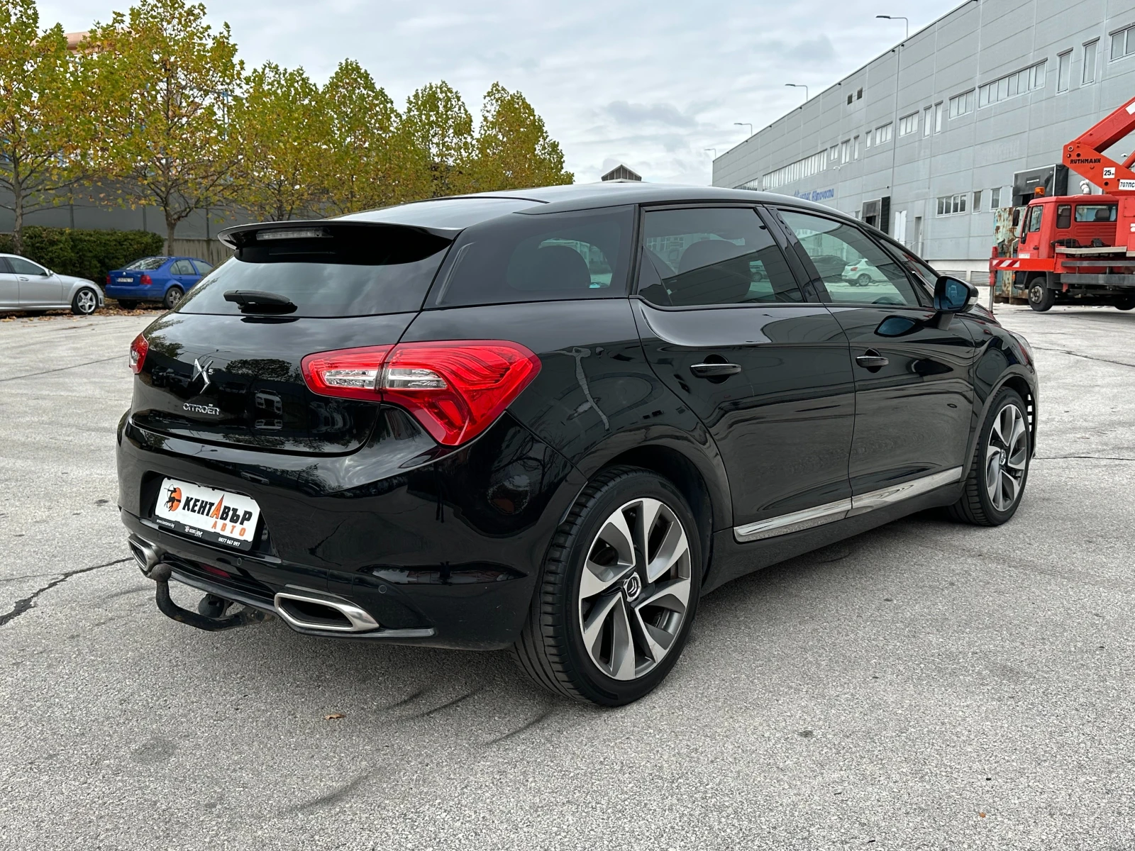 Citroen DS5 2.0d 181 к.с. - изображение 4