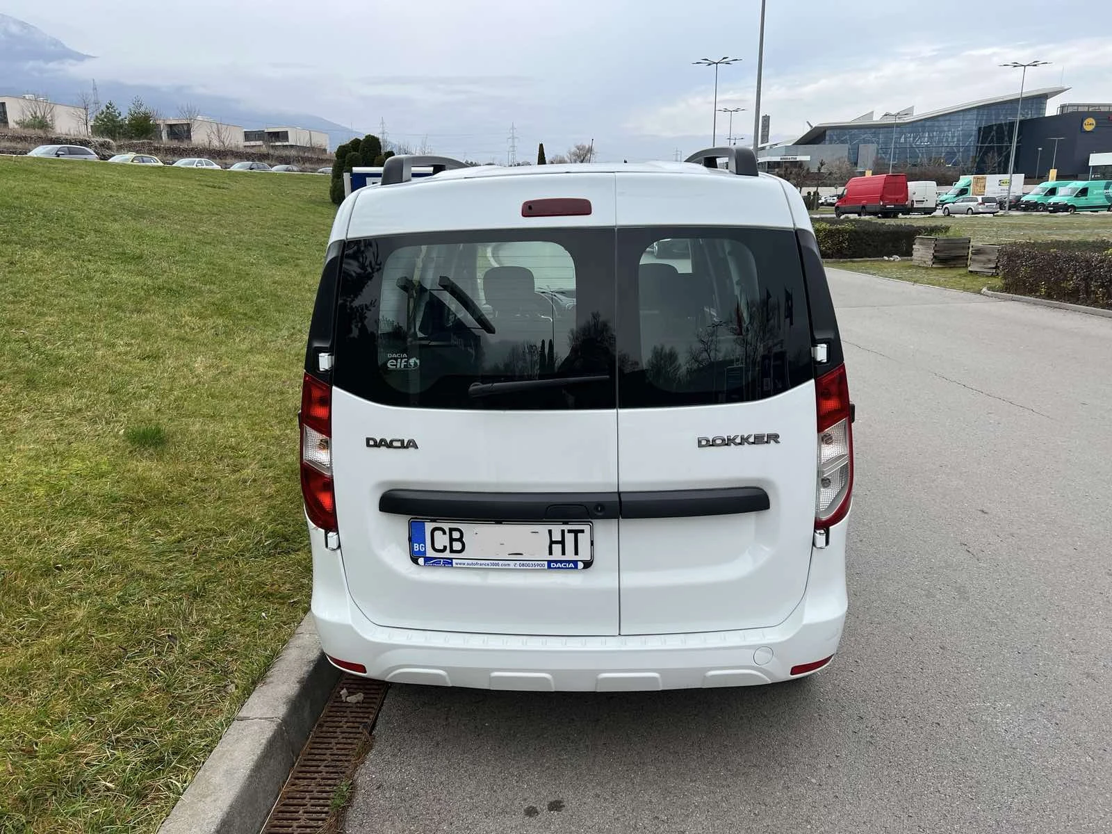 Dacia Dokker � ����� �� ����� ��������, ����� ��� ������� | Mobile.bg � ����������� 4