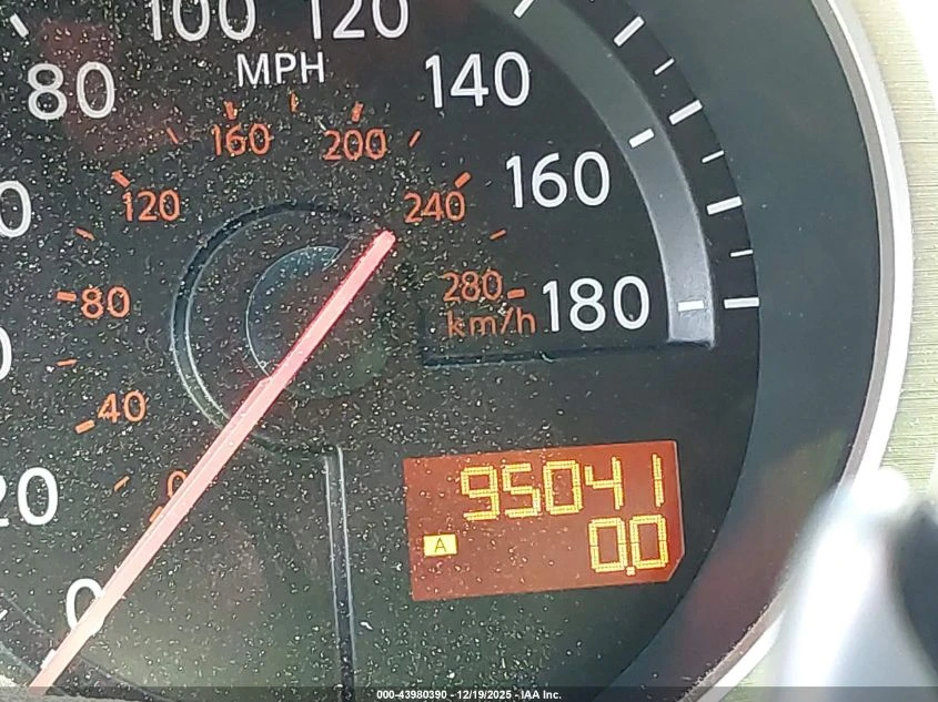 Nissan 370Z 3.7L V-6 DOHC, VVT, 332HP Rear Wheel Drive | Mobile.bg � ����������� 7