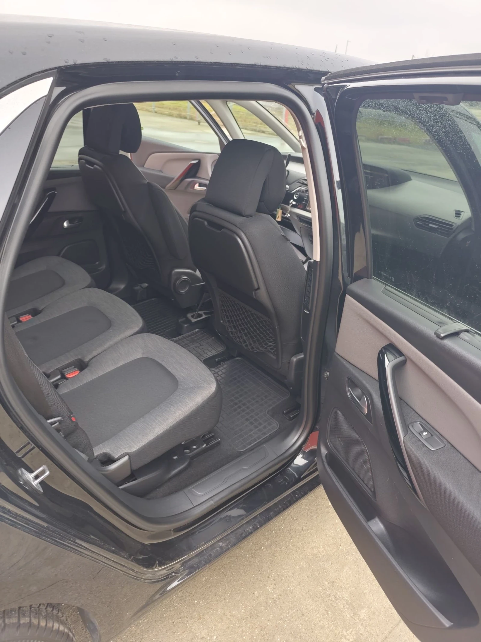 Citroen C4 Picasso  - изображение 8