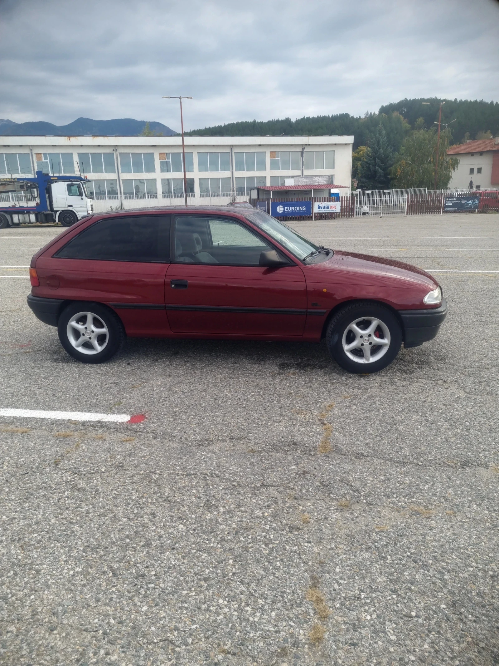 Opel Astra F 1.4 SE, снимка 6 - Автомобили и джипове - 53616210