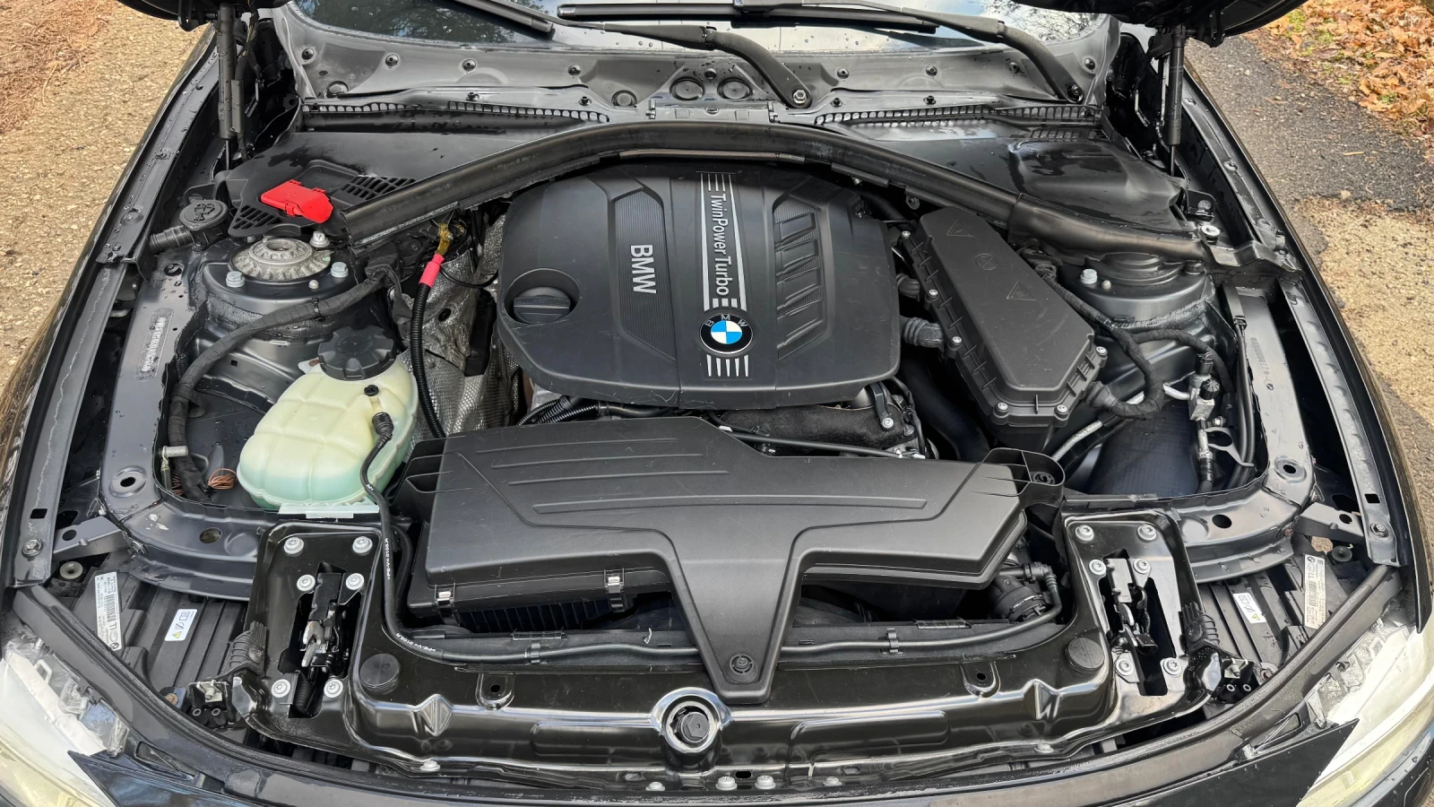 BMW 320 X-drive, снимка 17 - Автомобили и джипове - 53838539