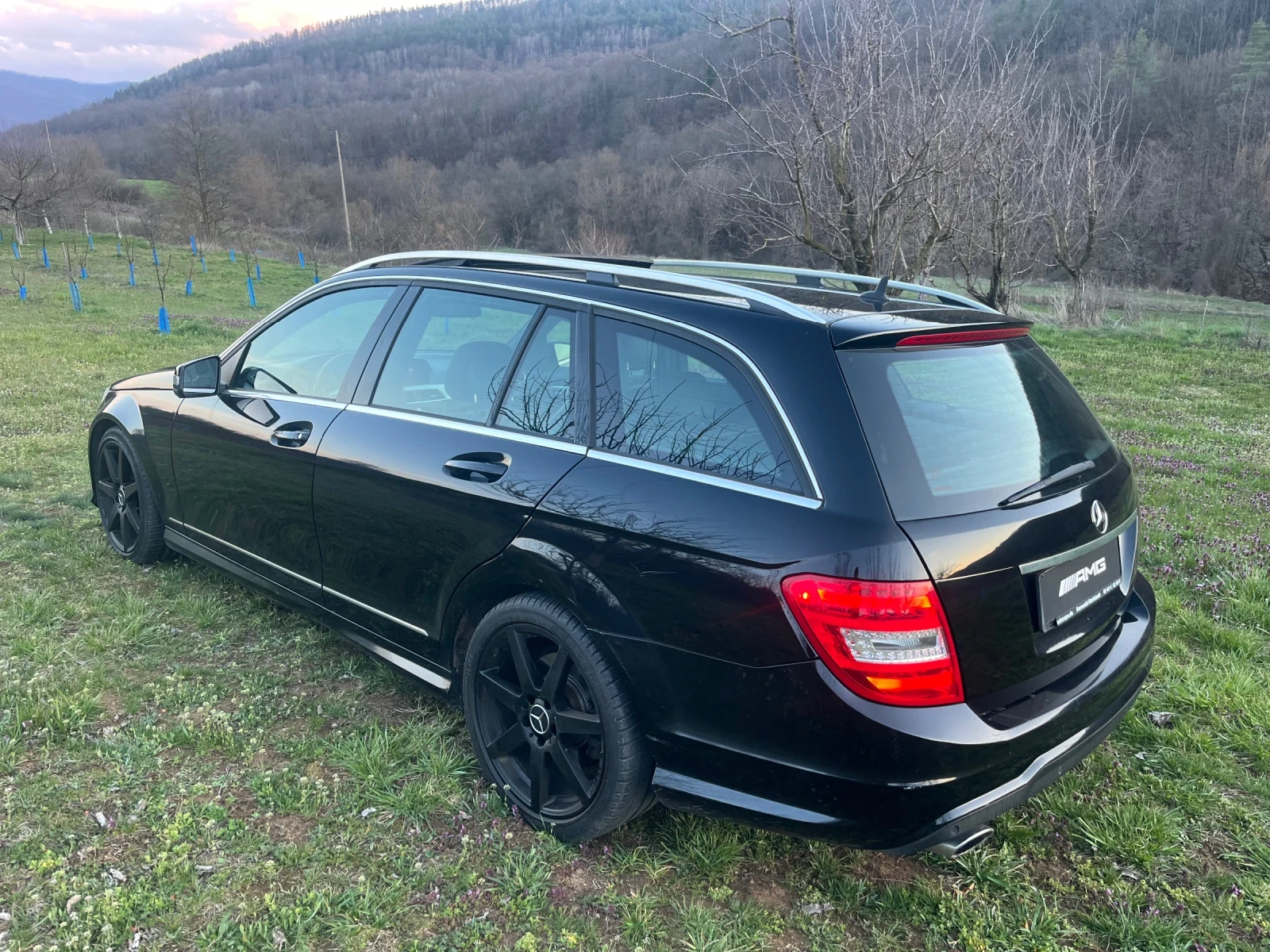 Mercedes-Benz C 250 CDI AMG ТОП СЪСТОЯНИЕ , снимка 7 - Автомобили и джипове - 53991649