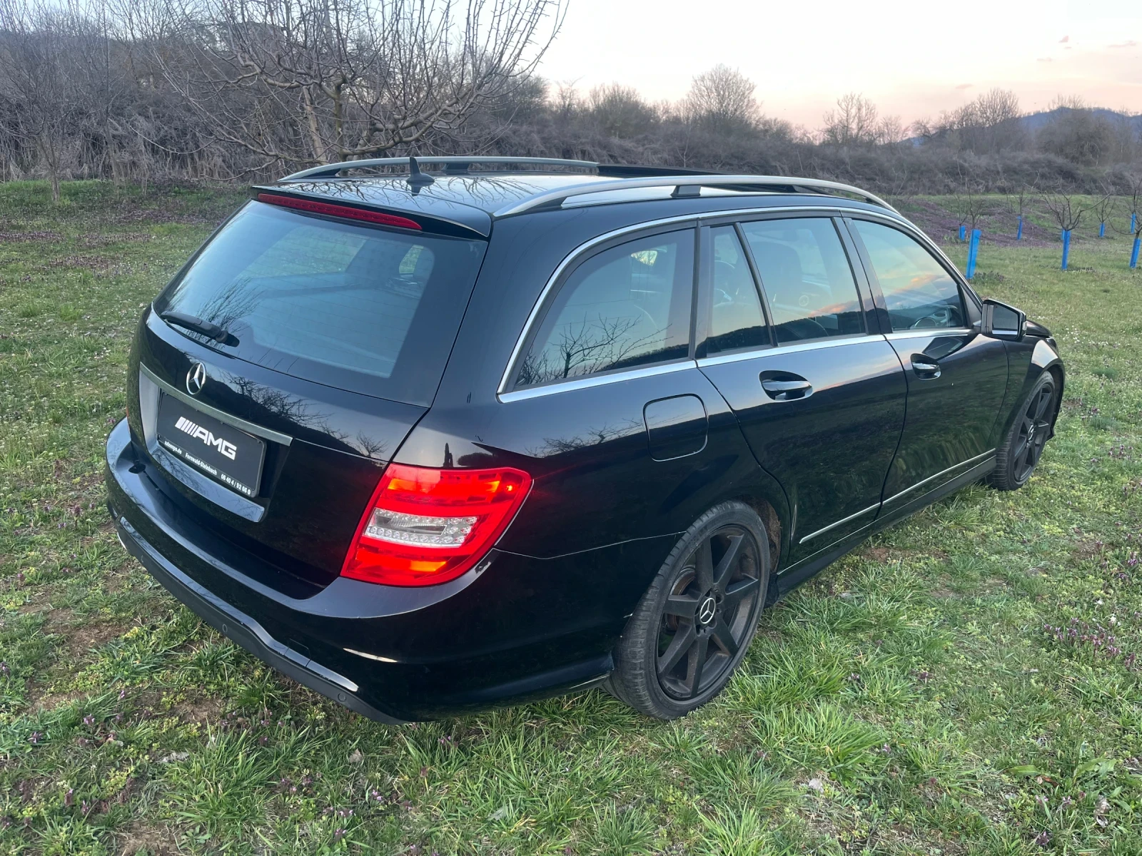 Mercedes-Benz C 250 CDI AMG ТОП СЪСТОЯНИЕ , снимка 5 - Автомобили и джипове - 53991649