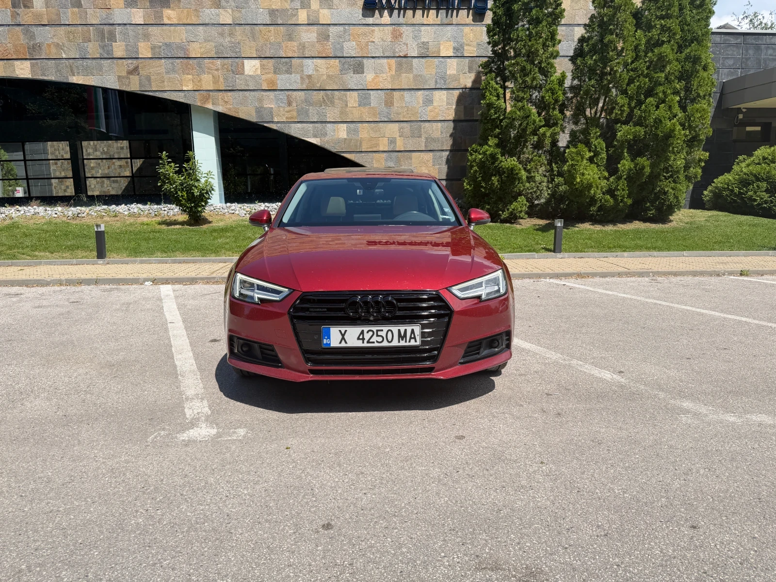 Audi A4 2 TFSI QUATTRO B&O 360, снимка 2 - Автомобили и джипове - 54527718