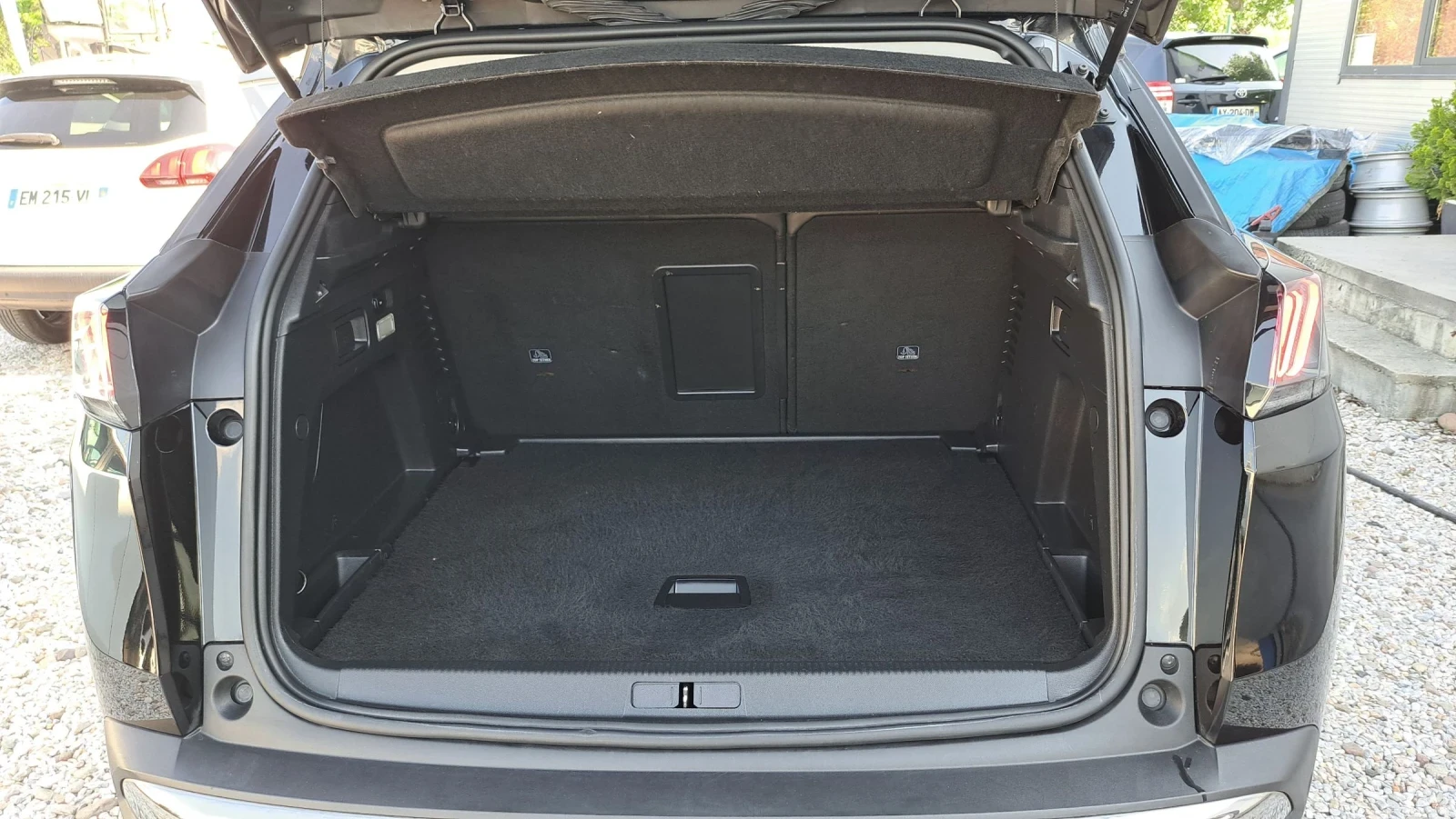 Peugeot 3008 1.5 HDI GT line, снимка 11 - Автомобили и джипове - 54698217