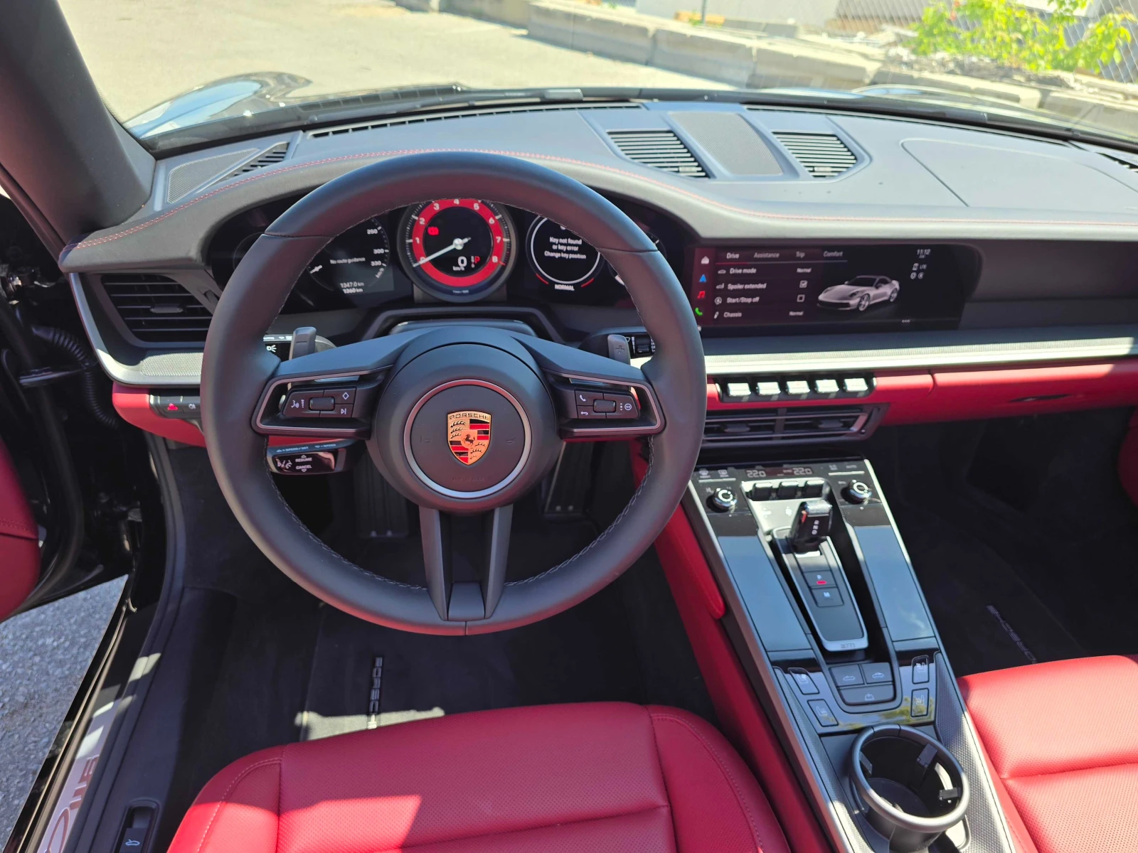 Porsche 911 3 пъти обслужена в Porsche / 1 собственик / НОВА!!, снимка 13 - Автомобили и джипове - 54866478