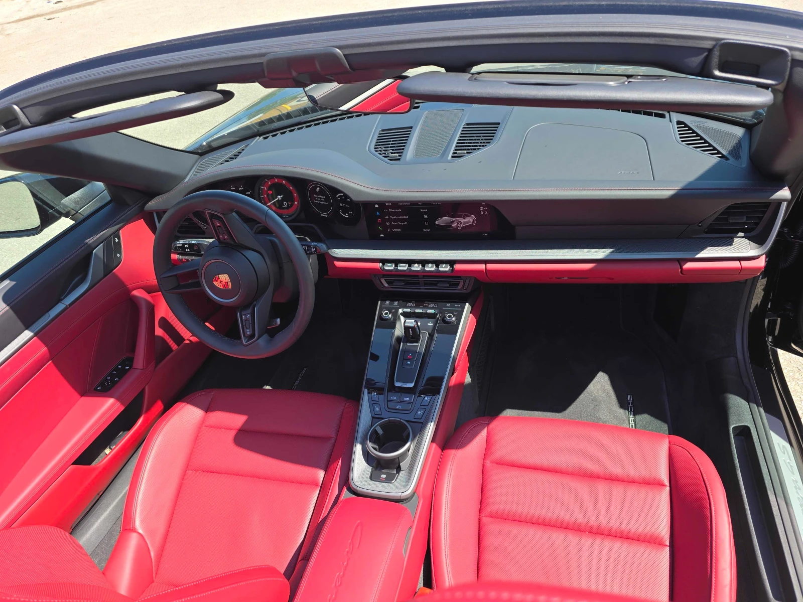 Porsche 911 3 пъти обслужена в Porsche / 1 собственик / НОВА!!, снимка 9 - Автомобили и джипове - 54866478
