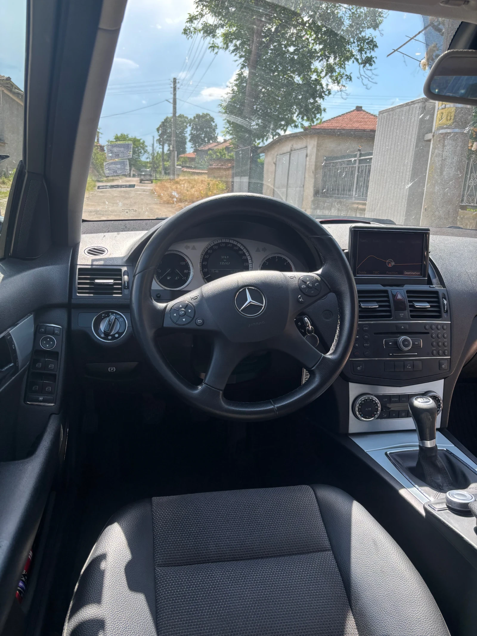 Mercedes-Benz C 220, снимка 4 - Автомобили и джипове - 54910735