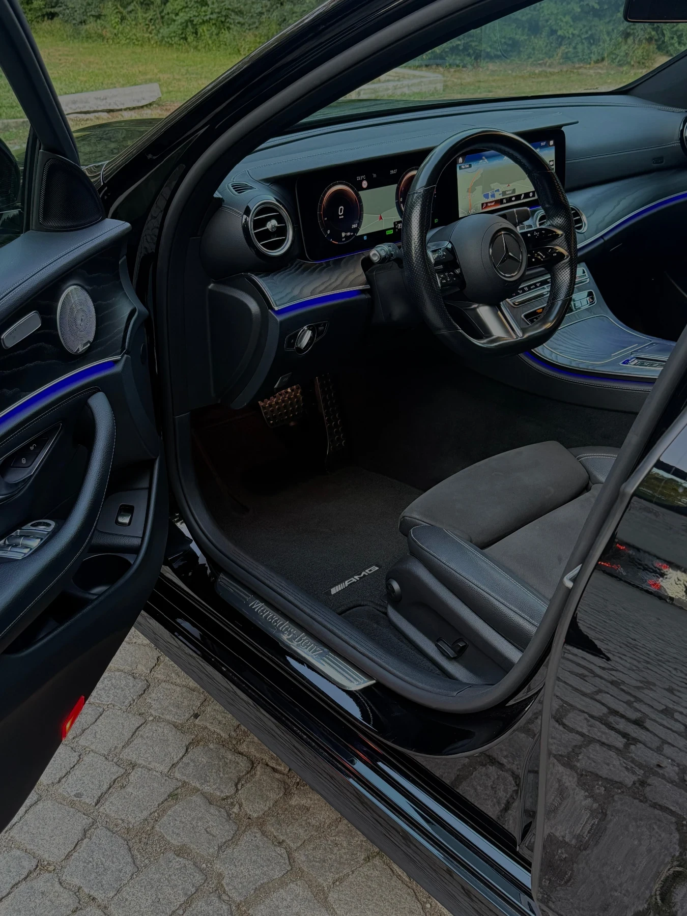 Mercedes-Benz E 300 E300de/Plug-in/AMG/9G/306h.p., снимка 5 - Автомобили и джипове - 55183193