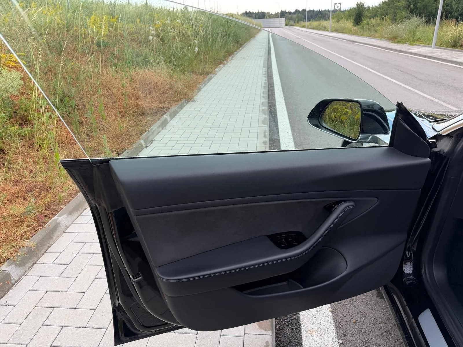 Tesla Model 3 LONG RANGE 2WD, снимка 5 - Автомобили и джипове - 55190626