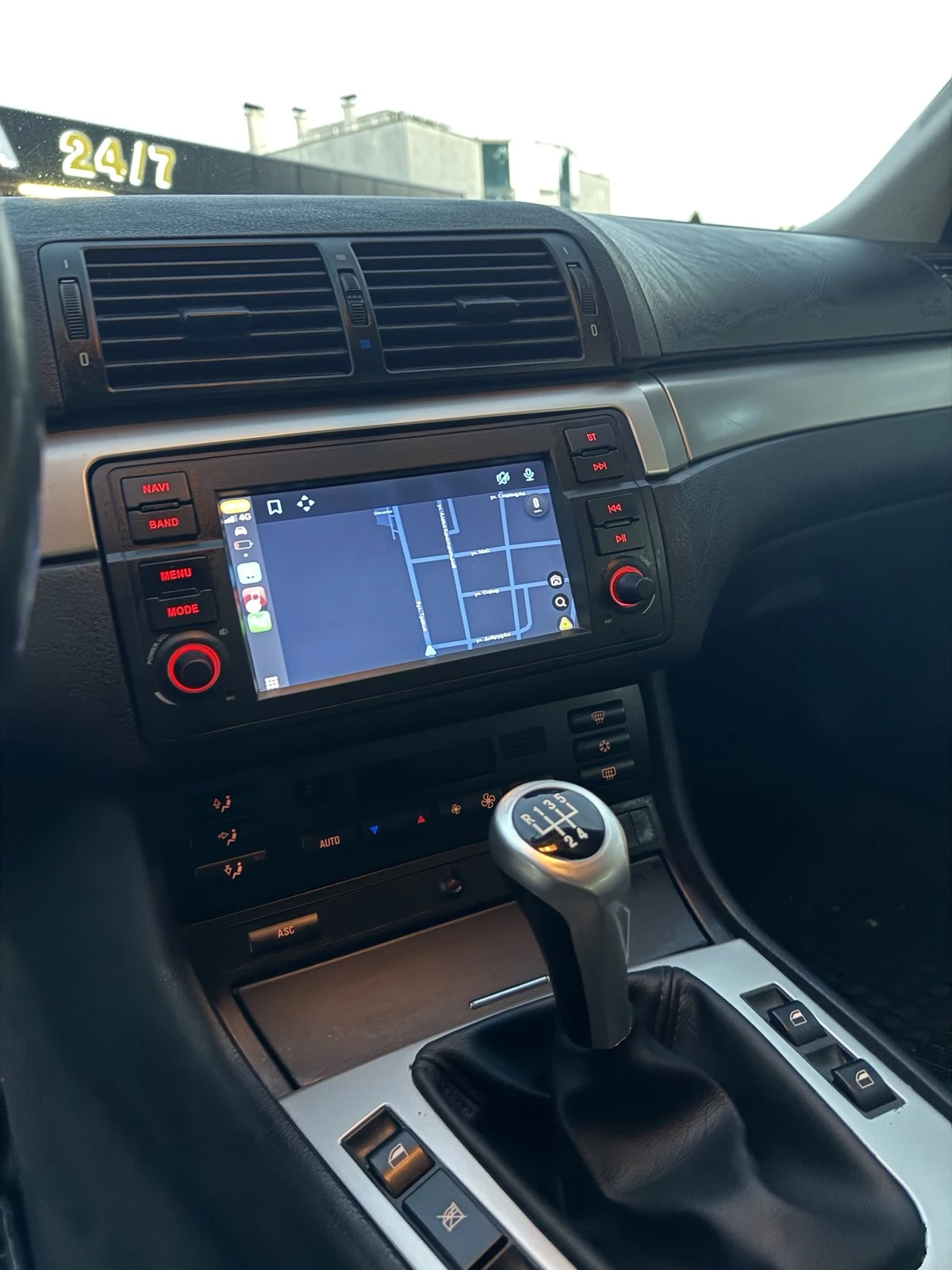 BMW 320, снимка 5 - Автомобили и джипове - 55698583