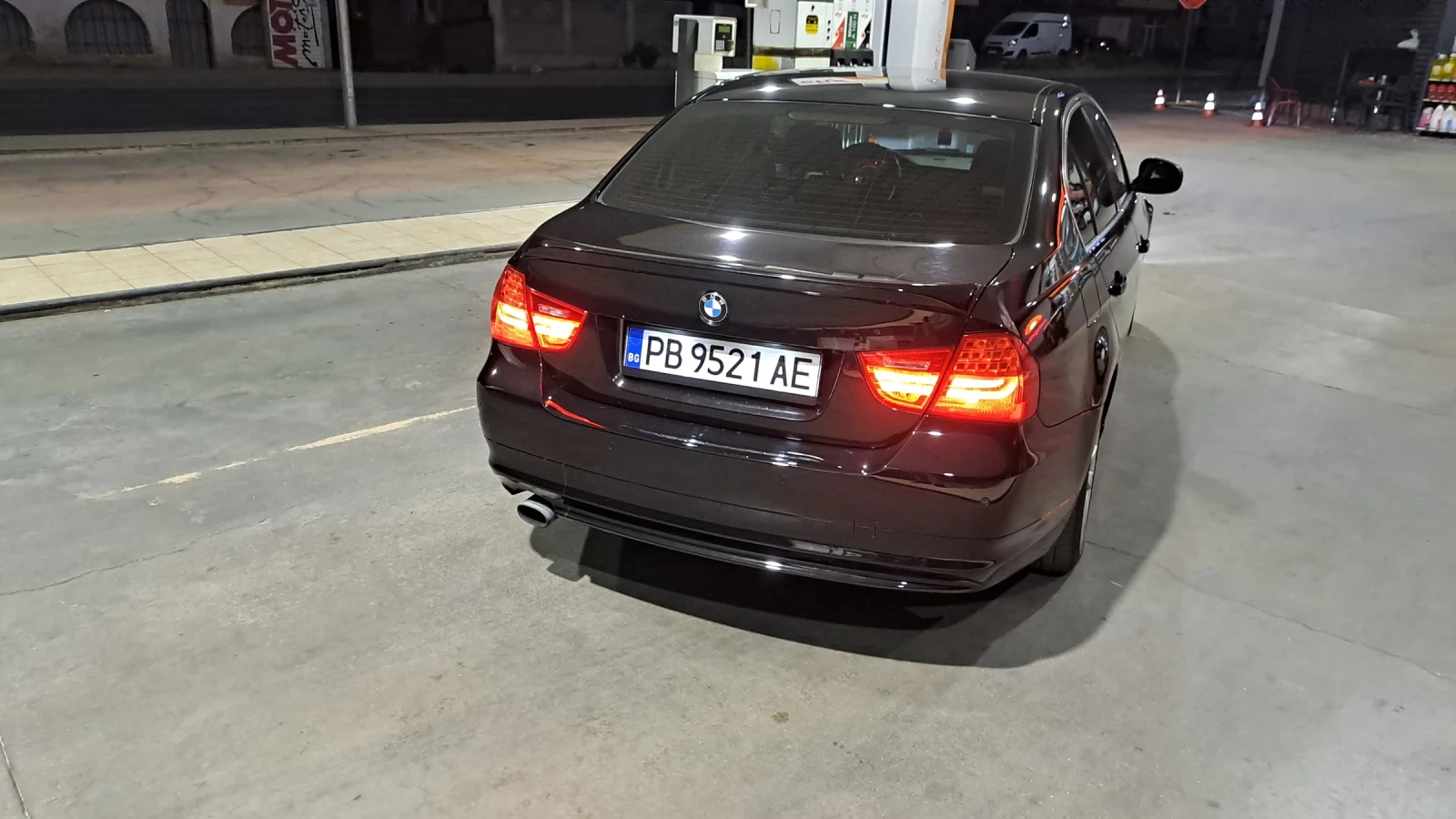 BMW 318, снимка 5 - Автомобили и джипове - 55880029