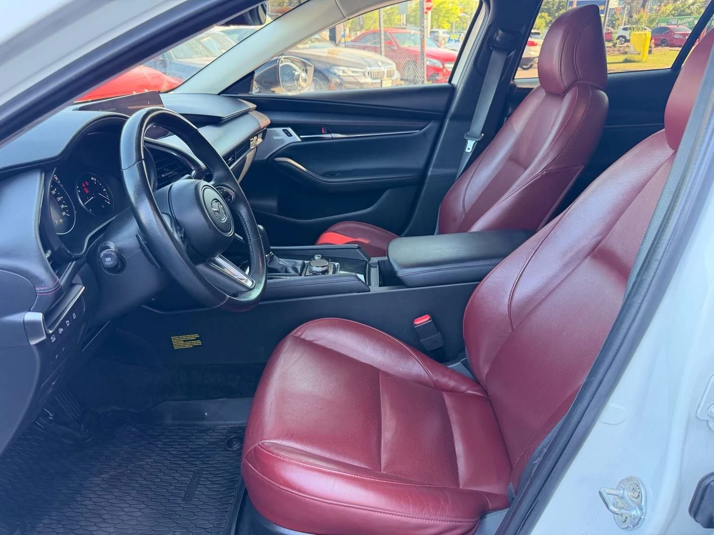 Mazda 3, снимка 10 - Автомобили и джипове - 56020805
