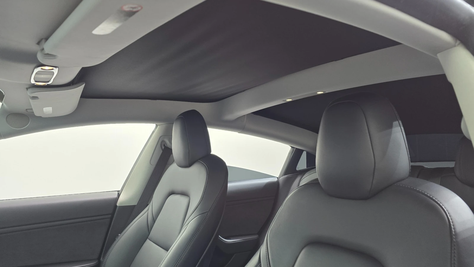 Tesla Model 3 DUAL MOTORS* КРАЙНА ЦЕНА ДО СОФИЯ, снимка 14 - Автомобили и джипове - 56192200
