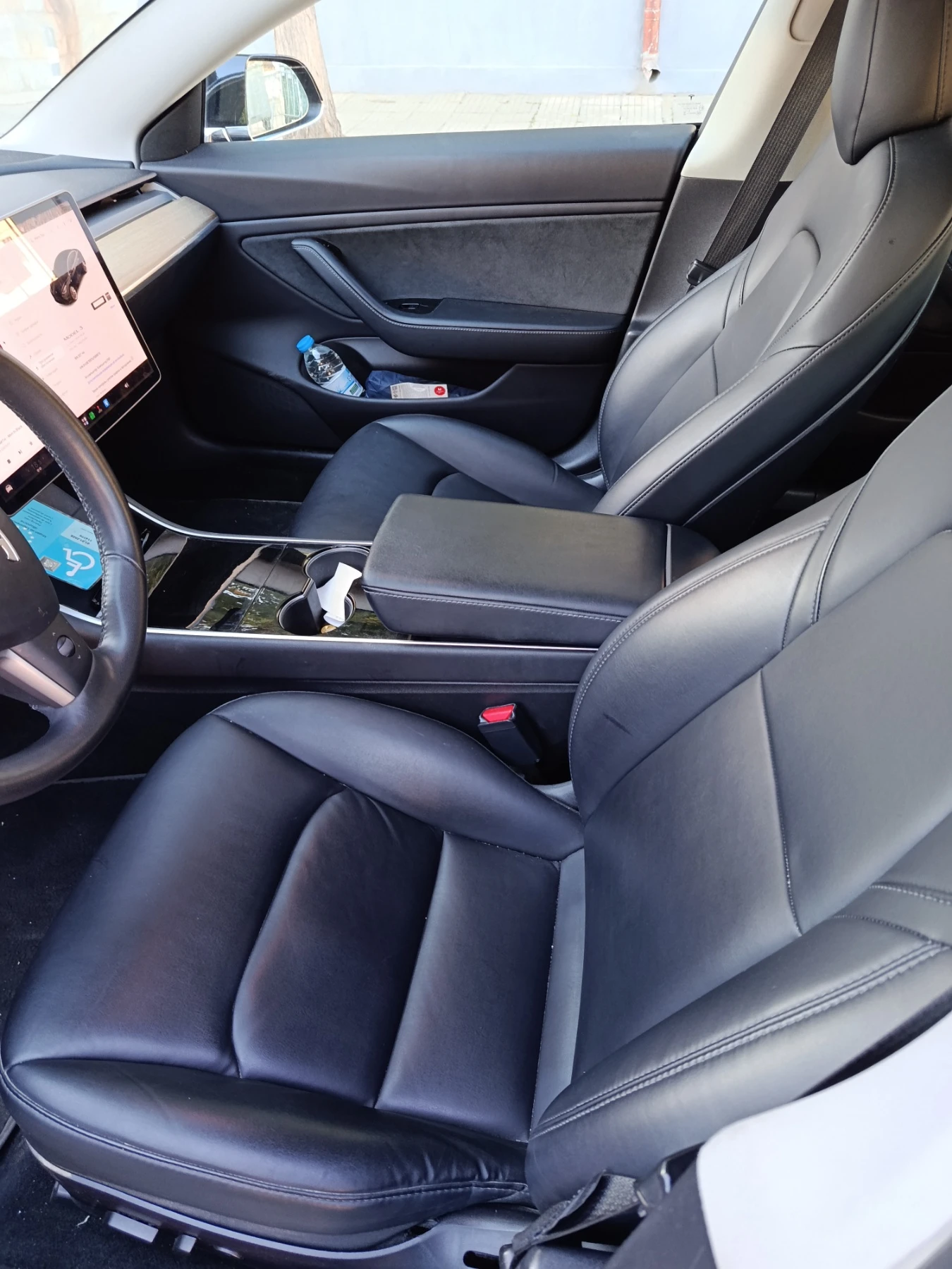 Tesla Model 3, снимка 8 - Автомобили и джипове - 56377006