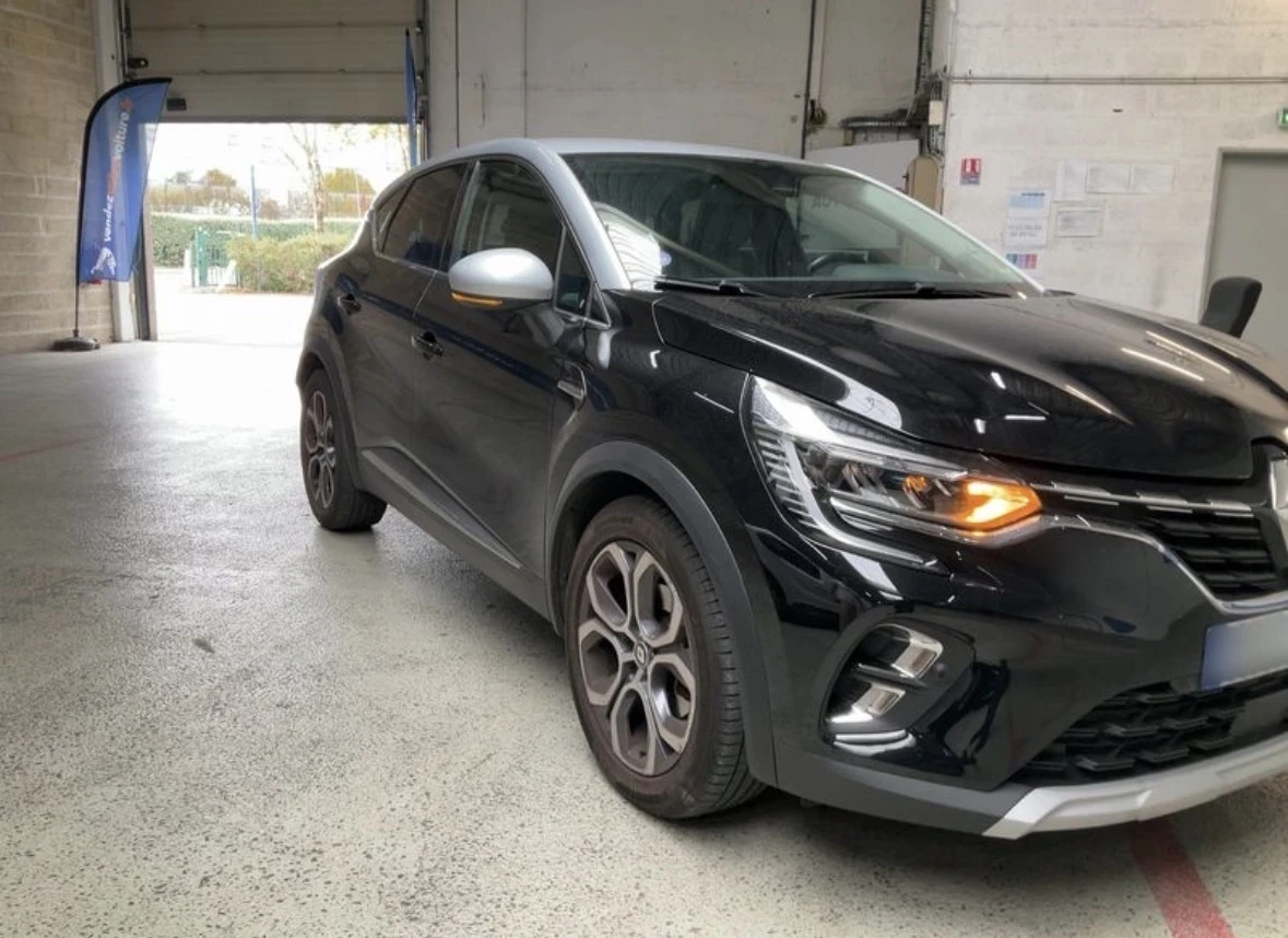 Renault Captur 1.6Hybrid E-Tech Techno , снимка 2 - Автомобили и джипове - 56484092