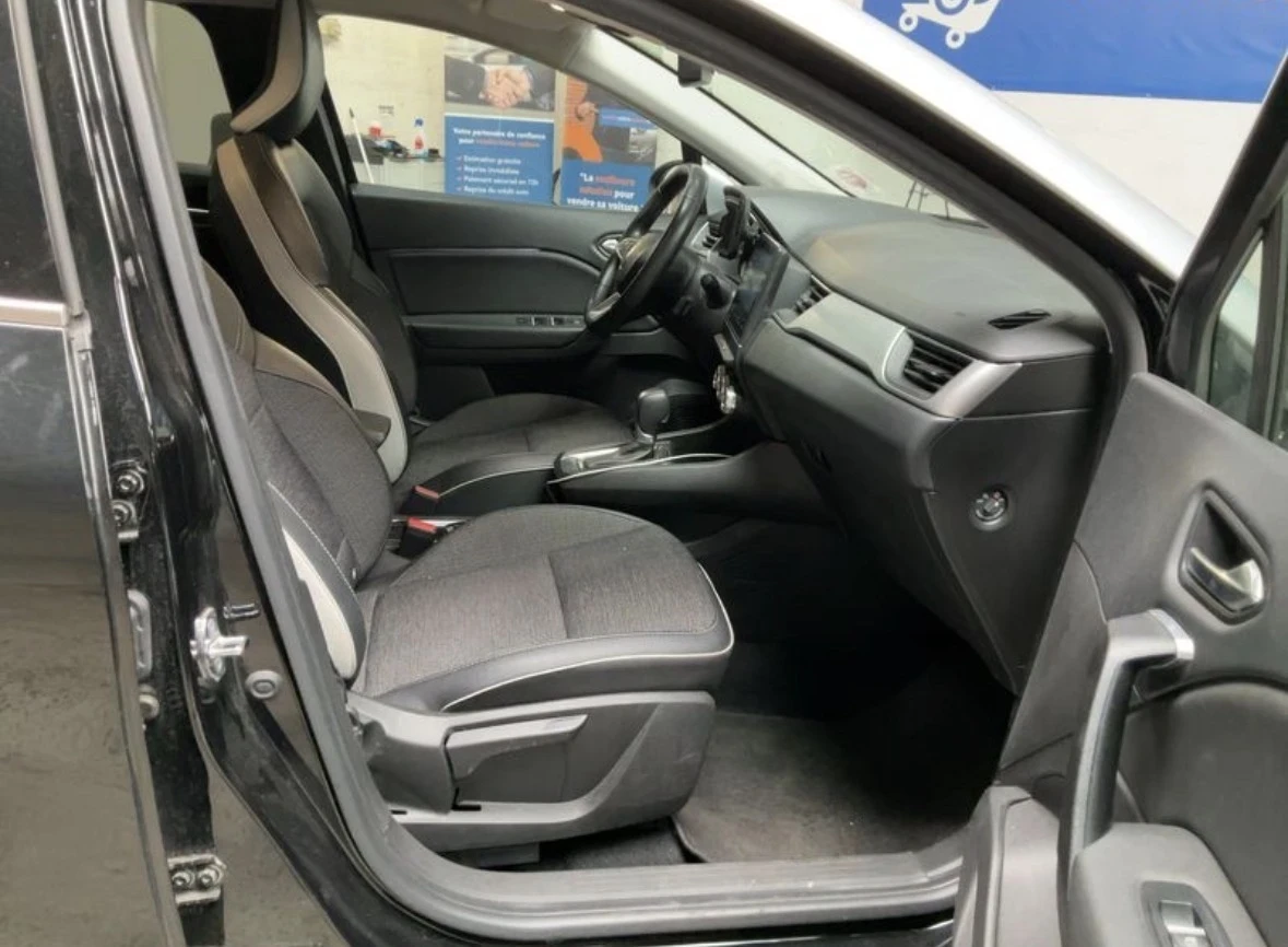 Renault Captur 1.6Hybrid E-Tech Techno , снимка 12 - Автомобили и джипове - 56484092