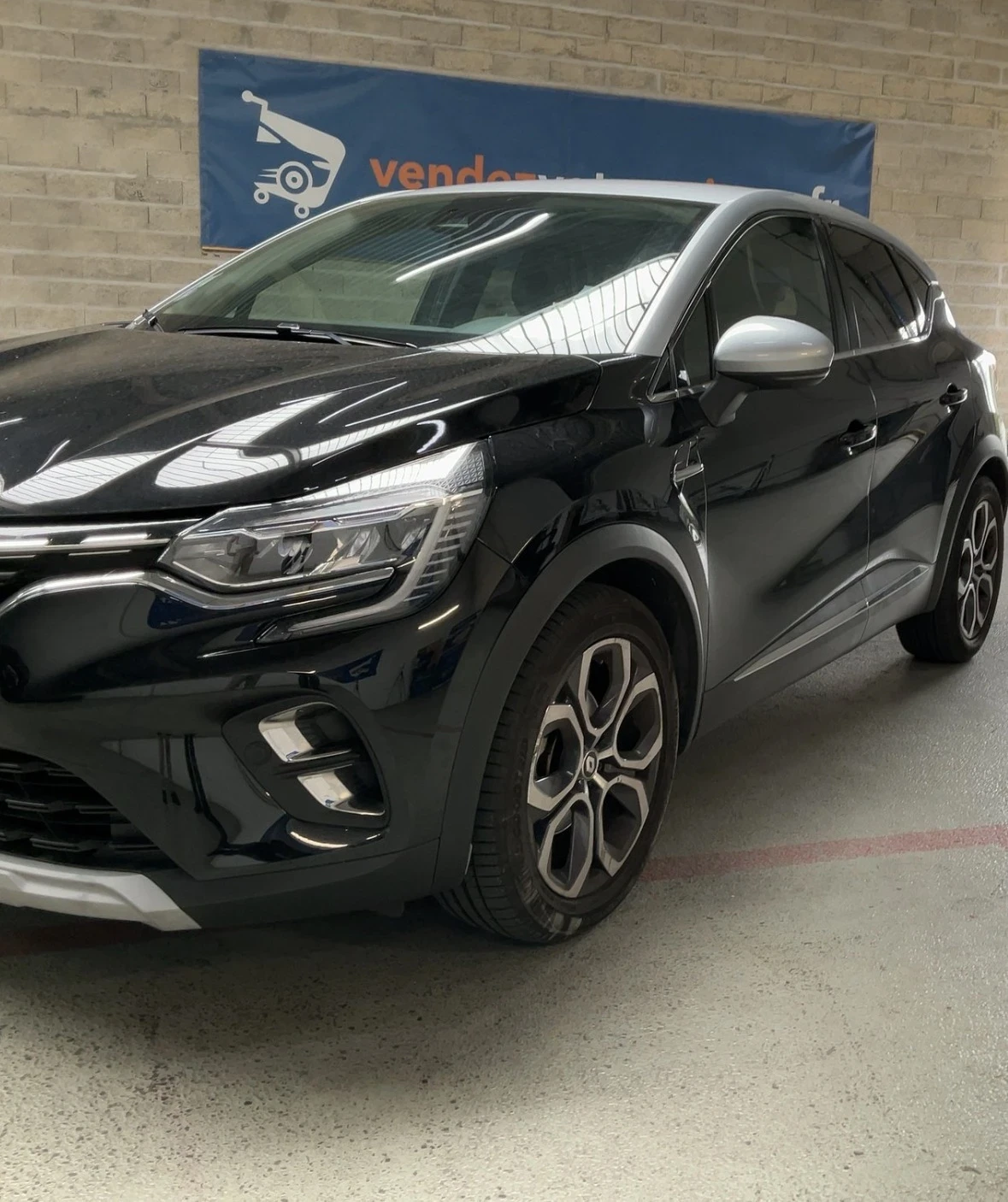 Renault Captur 1.6Hybrid E-Tech Techno , снимка 13 - Автомобили и джипове - 56484092