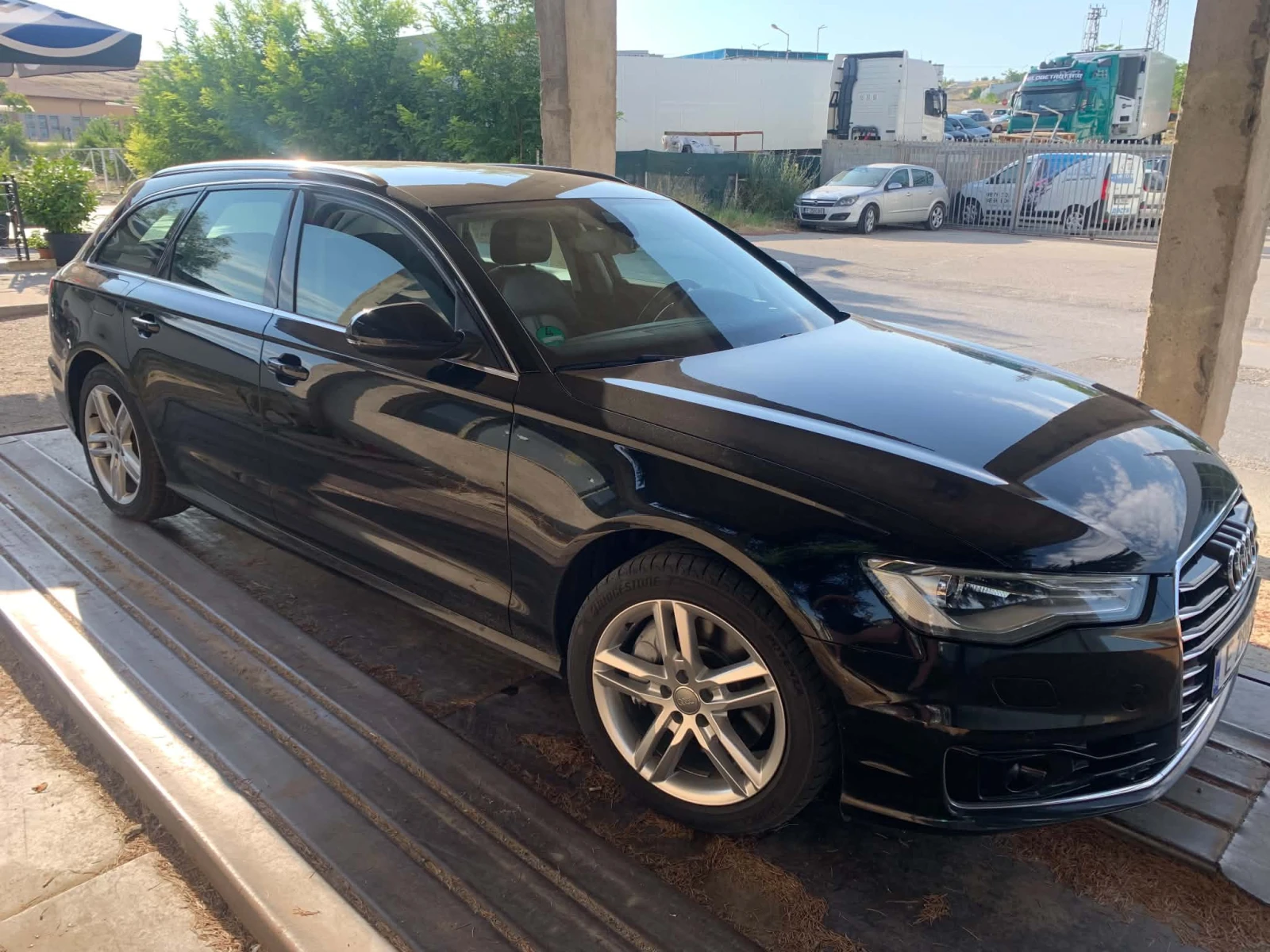 Audi A6 3.0 TDI, снимка 6 - Автомобили и джипове - 56702772