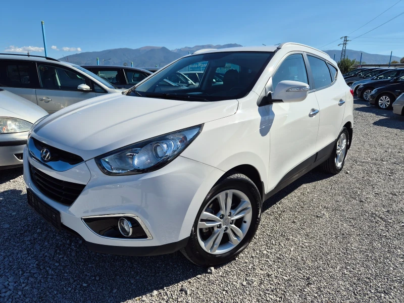 Hyundai IX35 2.0 CRDI Топ състояние!!!, снимка 1 - Автомобили и джипове - 47627006