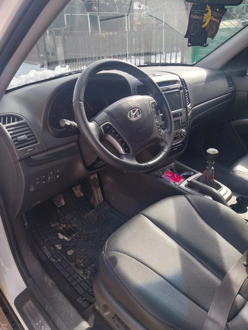 Hyundai Santa fe, снимка 2 - Автомобили и джипове - 49235472