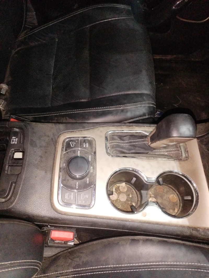 Jeep Grand cherokee Wk 2 , снимка 10 - Автомобили и джипове - 52404851