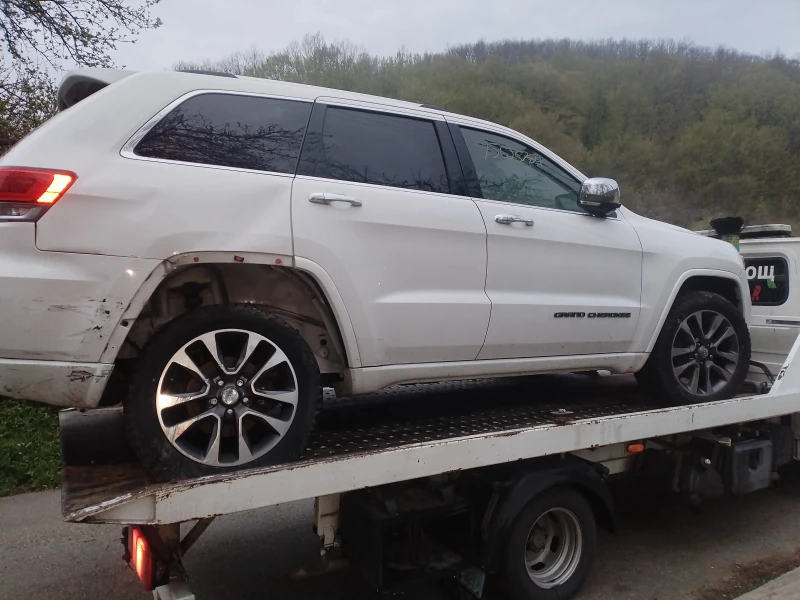 Jeep Grand cherokee Wk 2 , снимка 6 - Автомобили и джипове - 52404851